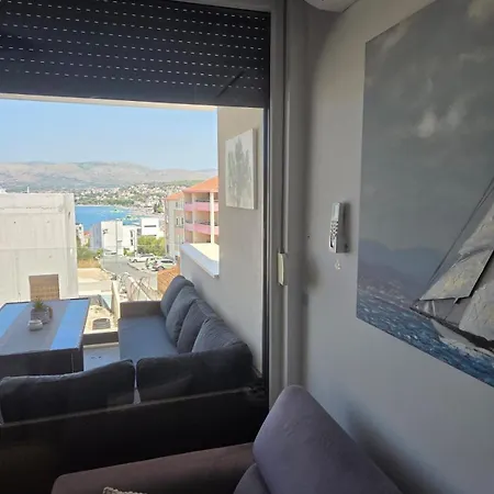 Apartman Emadora *